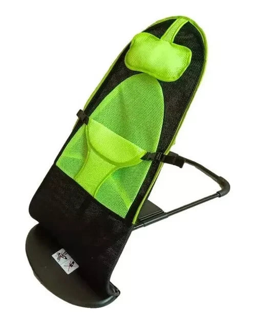 Silla Mecedora PetEase - Confort ajustable, plegable y transpirable para mascotas.