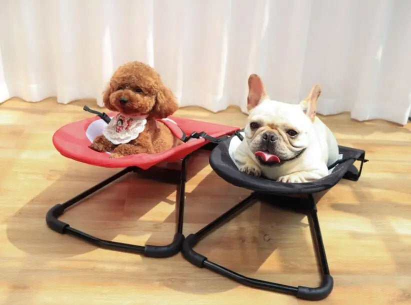 Silla Mecedora PetEase - Confort ajustable, plegable y transpirable para mascotas.